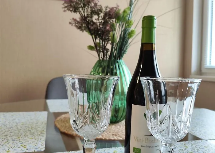 Orange Couch Apartamento