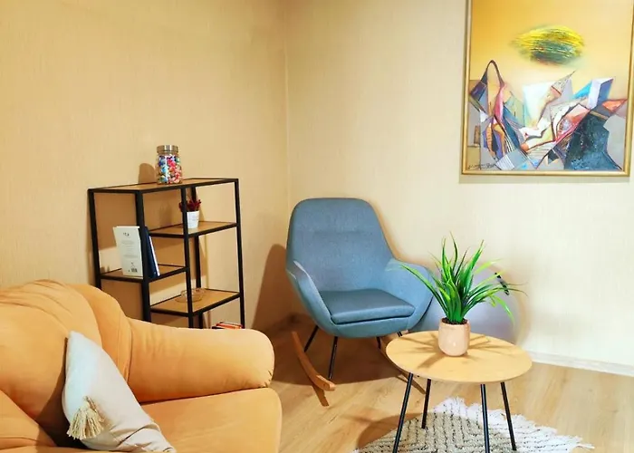 Orange Couch Apartment Veliko Tarnovo