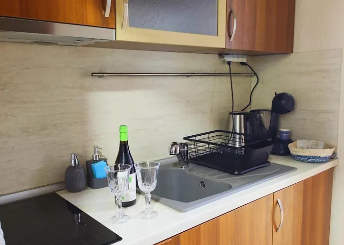 Orange Couch Apartamento Veliko Tŭrnovo